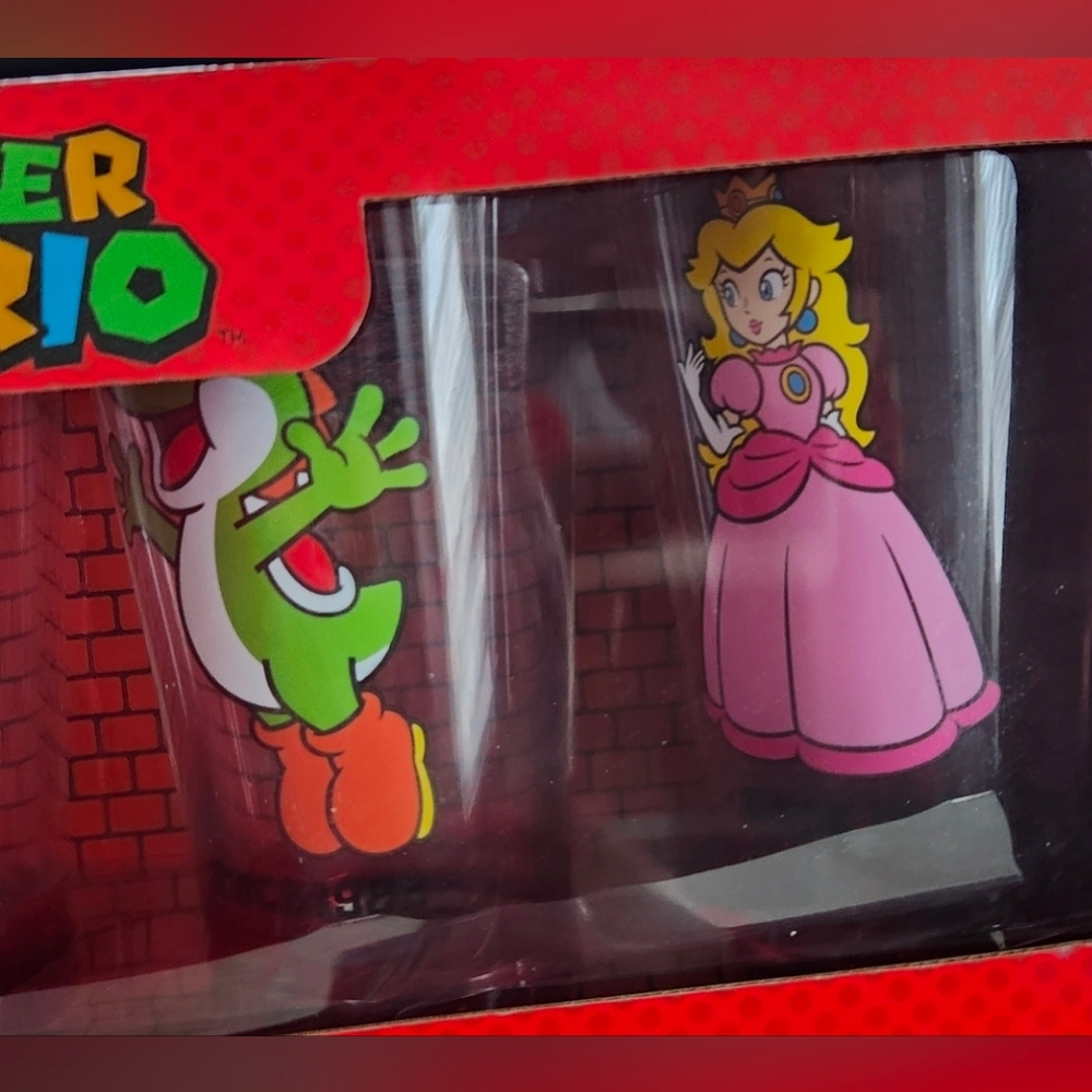 đ Super Mario Bros 16 oz Glass Set â Nintendo Licensed â Luigi Mario Peach Yosh - Picture 3 of 5